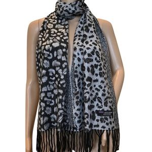 100% Cashmere Black & Grey Leopard Print Scarf
